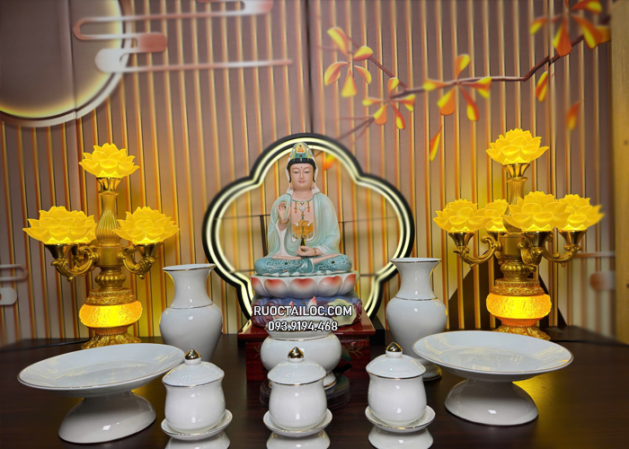 Trọn bộ tượng Quan Âm Bồ Tát bằng sứ