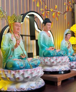 tôn tượng ta bà tam thánh composite sen nở xanh đẹp
