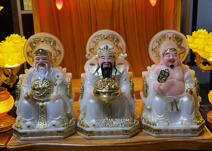 bộ 3 ông địa thần tài bằng bột đá trắng có hào quang đẹp