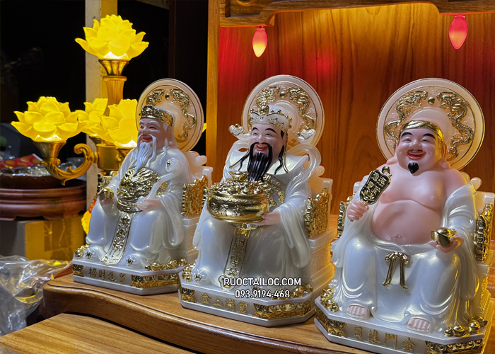 bộ 3 ông địa thần tài bằng bột đá trắng có hào quang đẹp