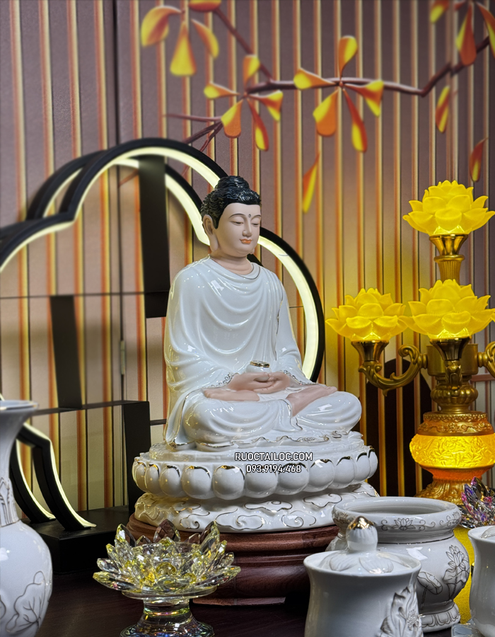 Tôn Tượng Bổn Sư thích Ca Mâu Ni bằng sứ trắng nhiều kích thước