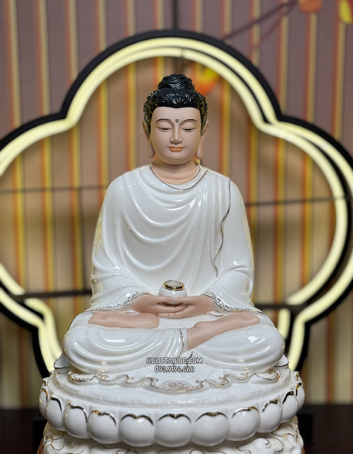 Tôn Tượng Bổn Sư thích Ca Mâu Ni bằng sứ trắng nhiều kích thước