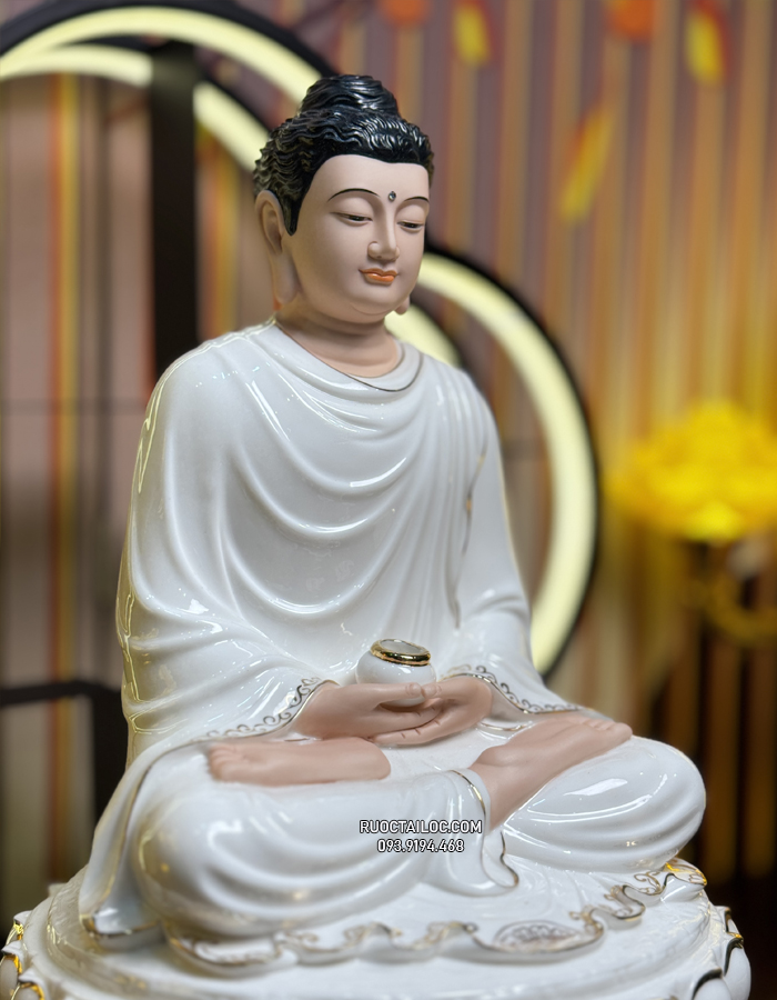 Tôn Tượng Bổn Sư thích Ca Mâu Ni bằng sứ trắng nhiều kích thước