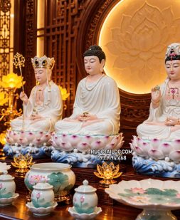 tôn tượng Ta Bà Tam Thánh bằng sứ trắng sen hồng đẹp