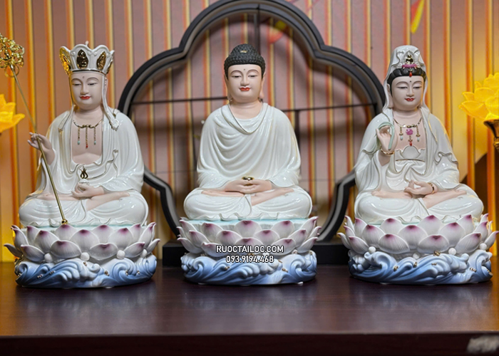 tôn tượng Ta Bà Tam Thánh bằng sứ trắng sen hồng đẹp