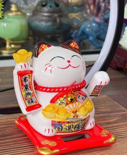 mèo thần tài liễn thỏi vàng đẹp