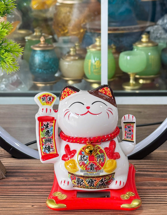 mèo thần tài năng lượng liễn quạt