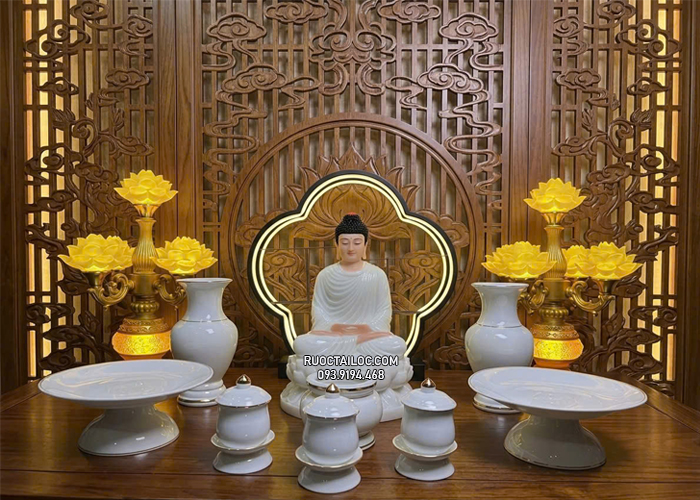 tôn tượng Bổn Sư Thích Ca Mâu Ni bằng bột đá trắng đẹp