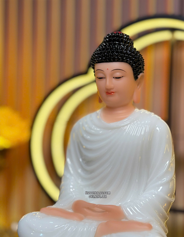 tôn tượng Bổn Sư Thích Ca Mâu Ni bằng bột đá trắng đẹp