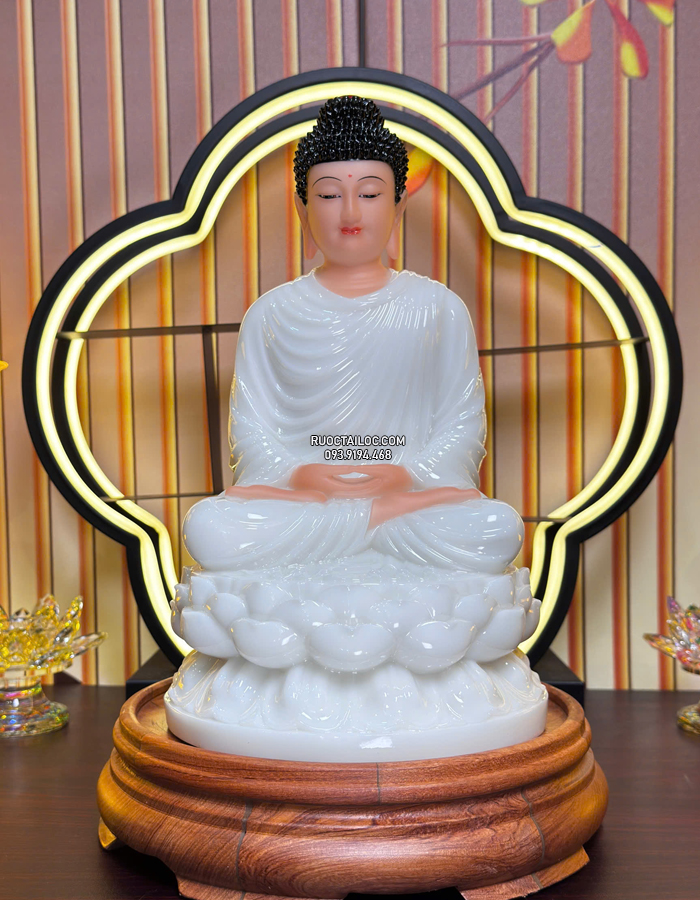 tôn tượng Bổn Sư Thích Ca Mâu Ni bằng bột đá trắng đẹp
