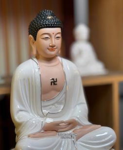 Tượng Phật Dược Sư bằng sứ trắng sen hồng đẹp
